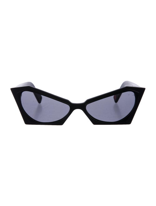 Pawaka Empatbelas Cat-Eye Sunglasses