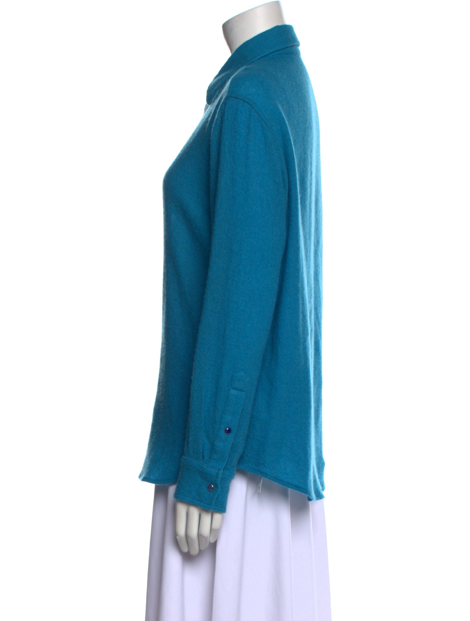 God's True Cashmere Cashmere Long Sleeve Button-Up Top