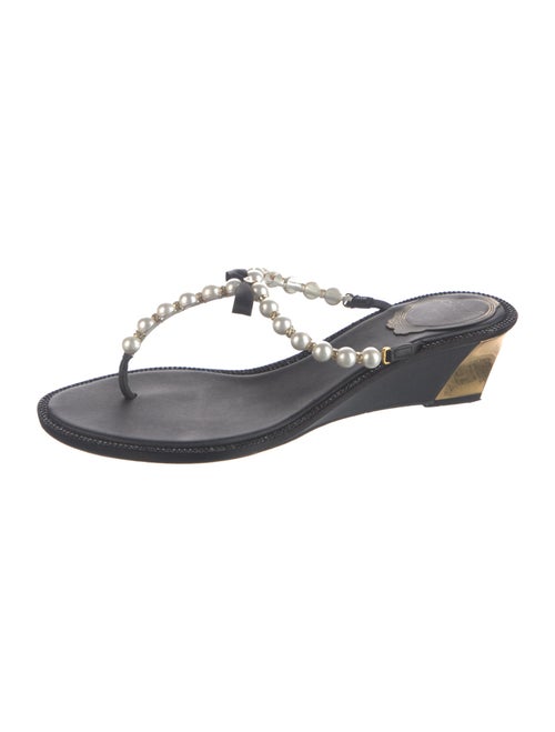 René Caovilla Leather Bow Accents T-Strap Sandals