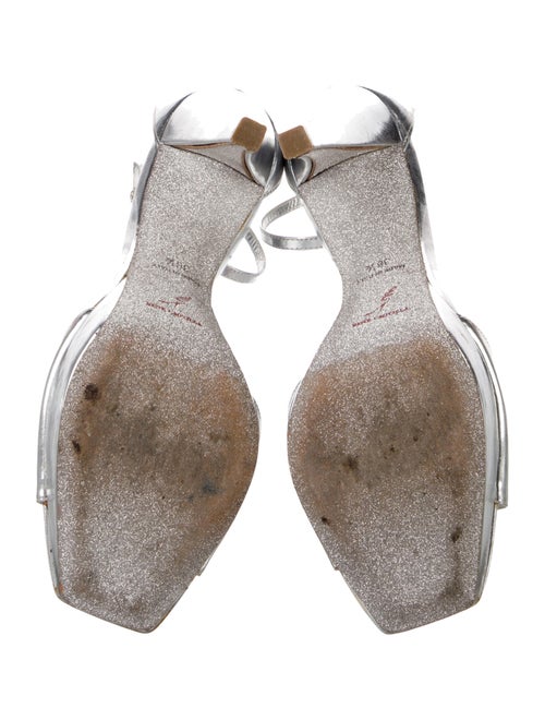 René Caovilla Leather D'Orsay Pumps