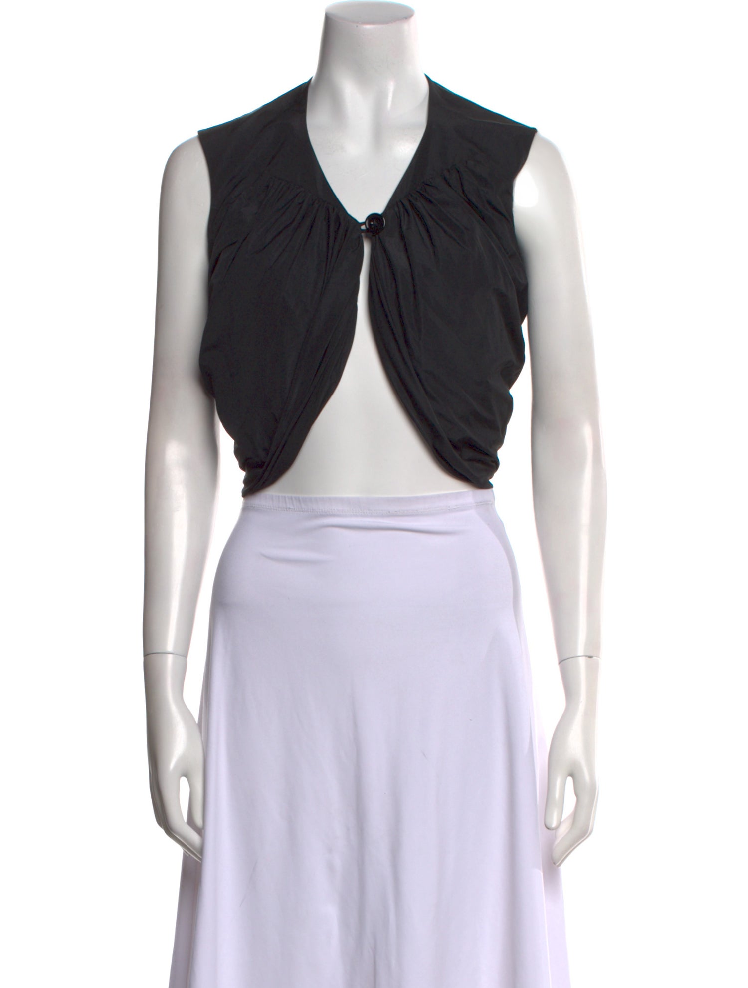 Renaissance Renaissance V-Neck Sleeveless Crop Top