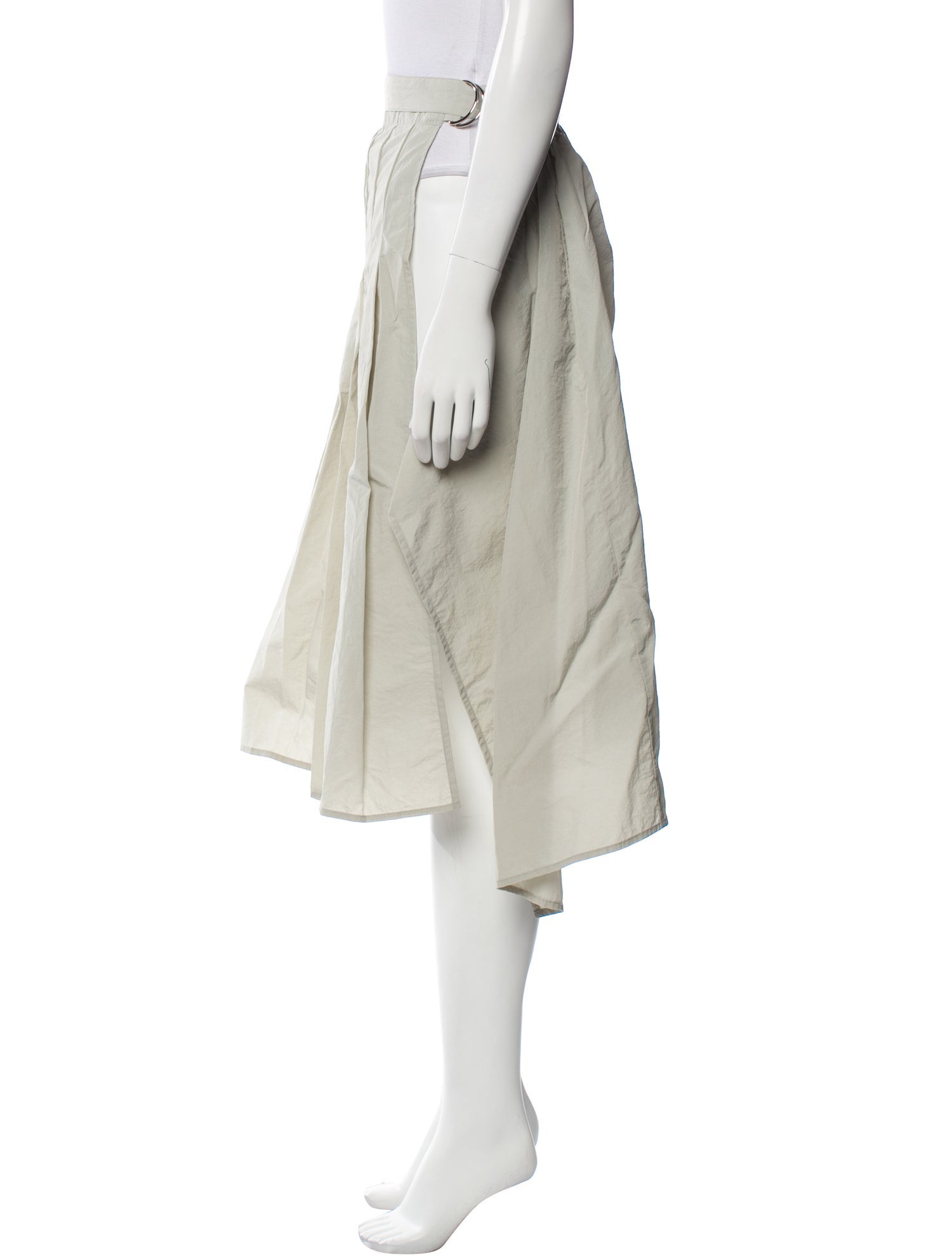 Renaissance Renaissance Pleated Accents Lounge Set