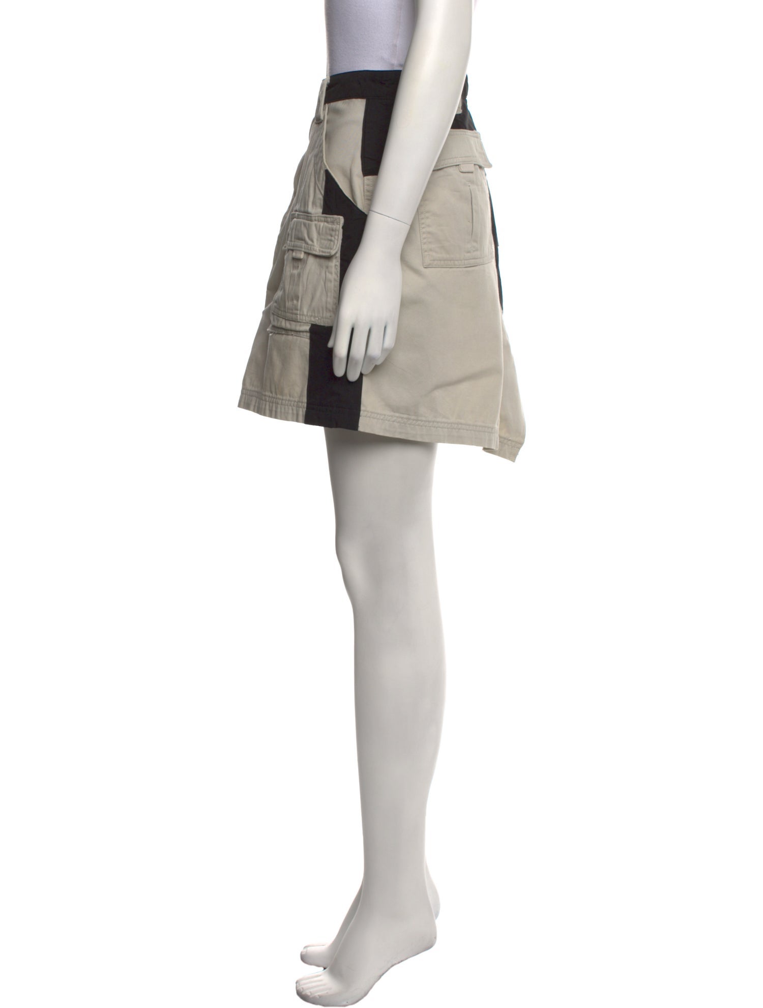 Rentrayage Knee-Length Skirt