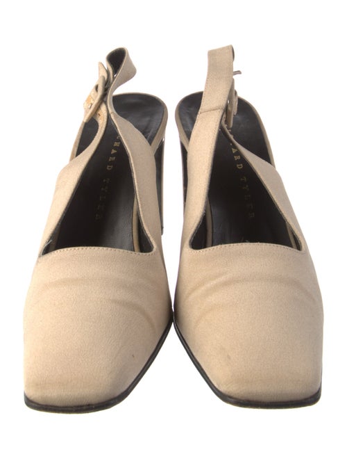Richard Tyler Slingback Pumps