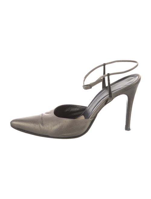 Richard Tyler Patent Leather Slingback Pumps