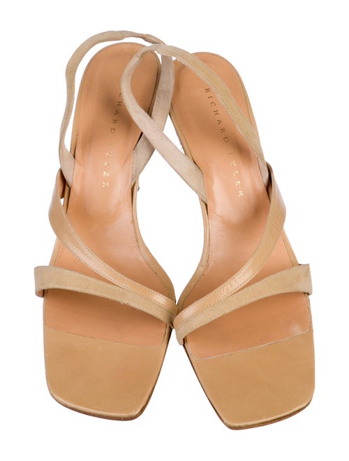 Richard Tyler Leather Ruffle Embellishment Slingback Sandals