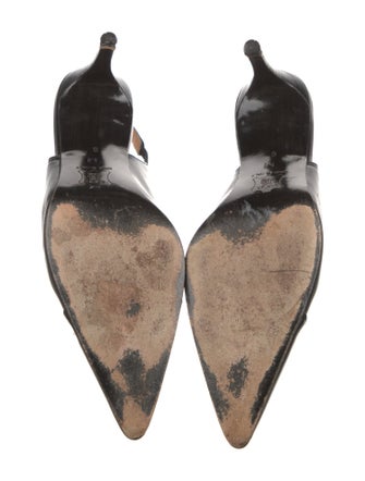 Richard Tyler Leather Slingback Pumps