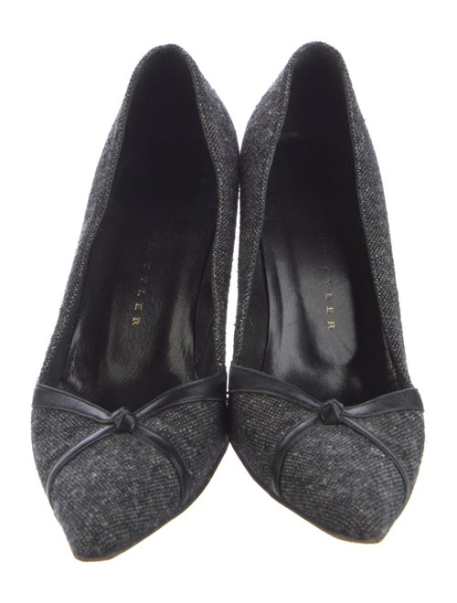 Richard Tyler Wool Pumps