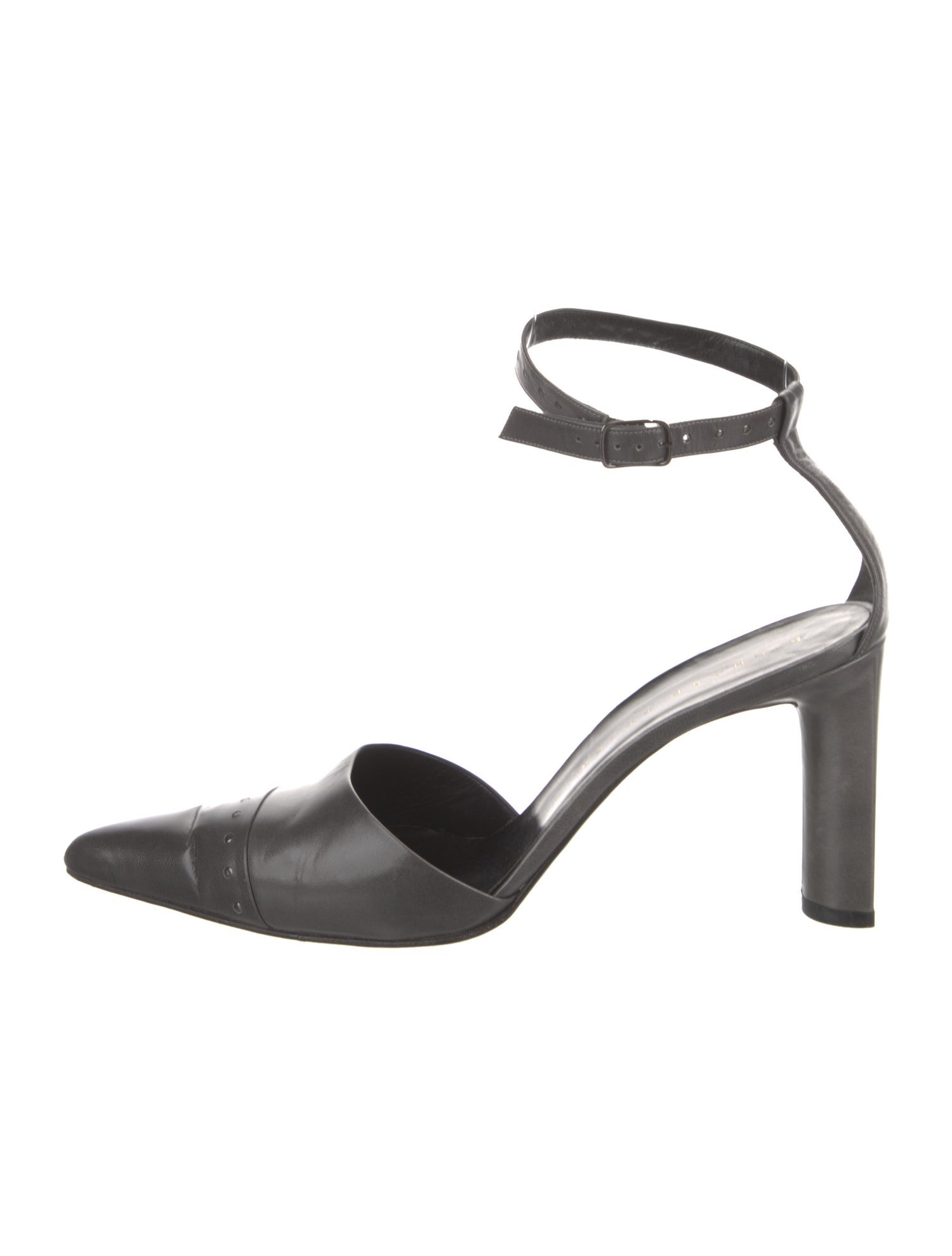 Richard Tyler Leather Studded Accents D'Orsay Pumps