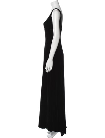 Richard Tyler Scoop Neck Long Dress