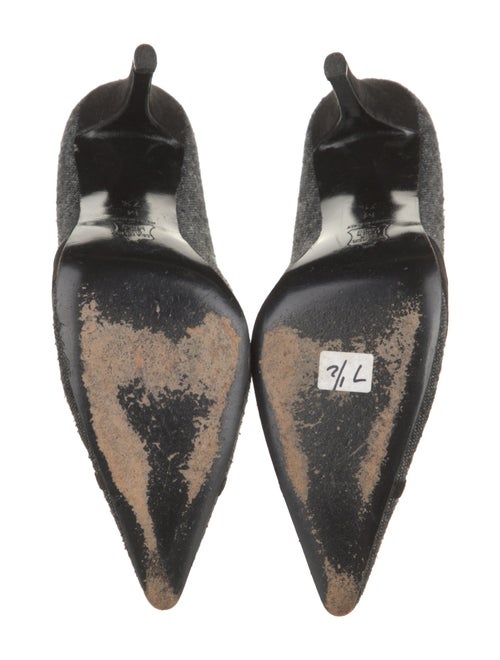 Richard Tyler Wool Pumps