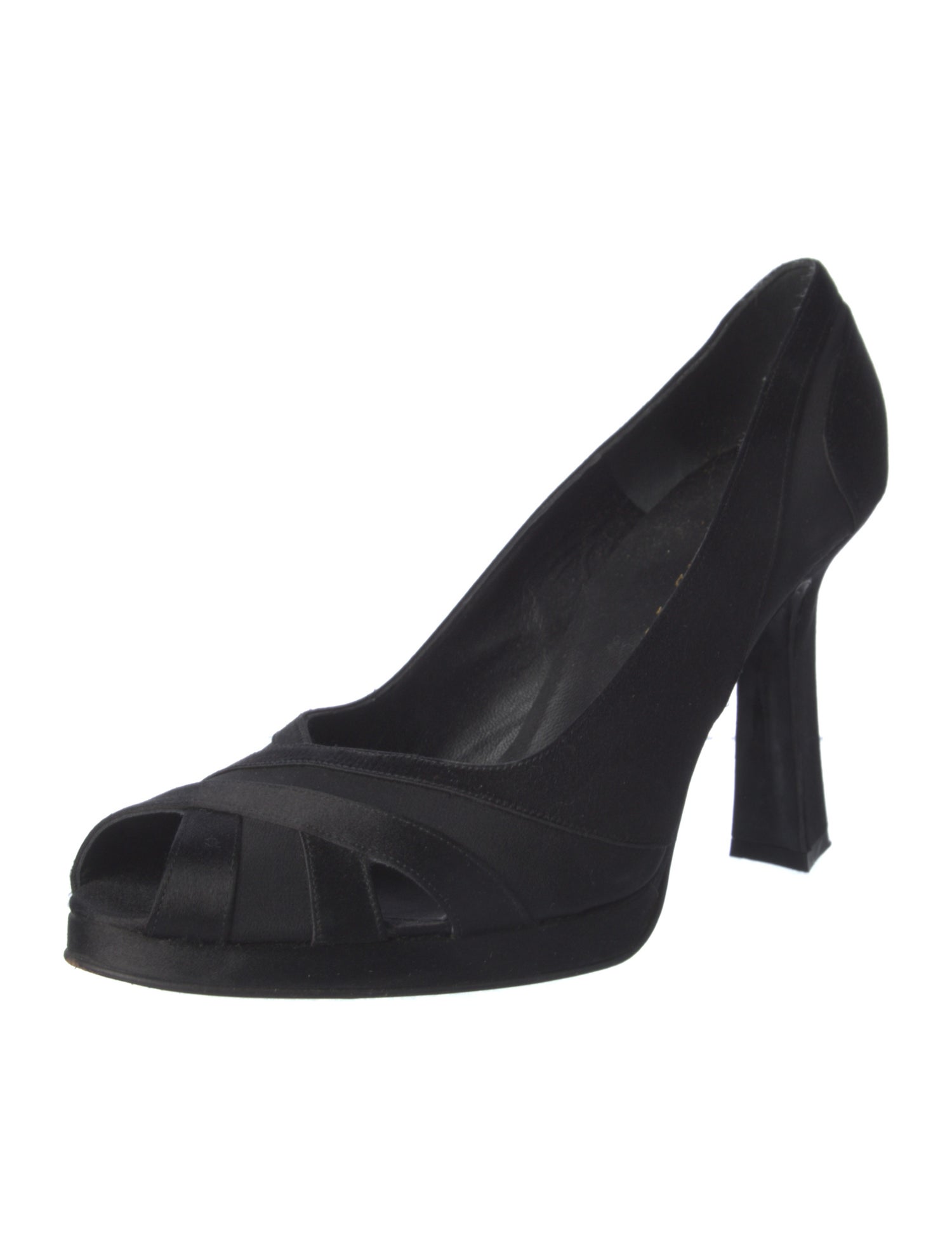 Richard Tyler Satin Pumps