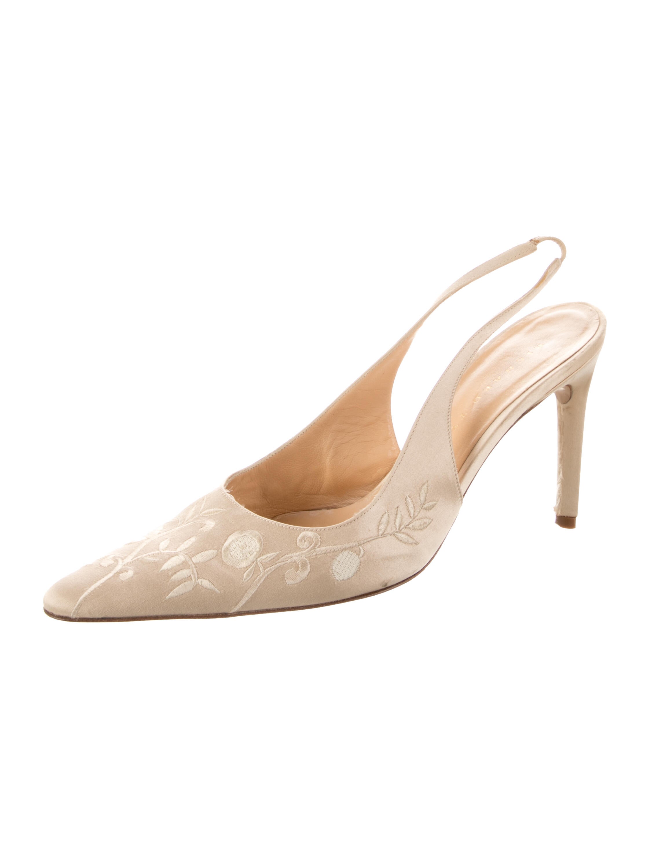 Richard Tyler Leather Patterned Slingback Pumps