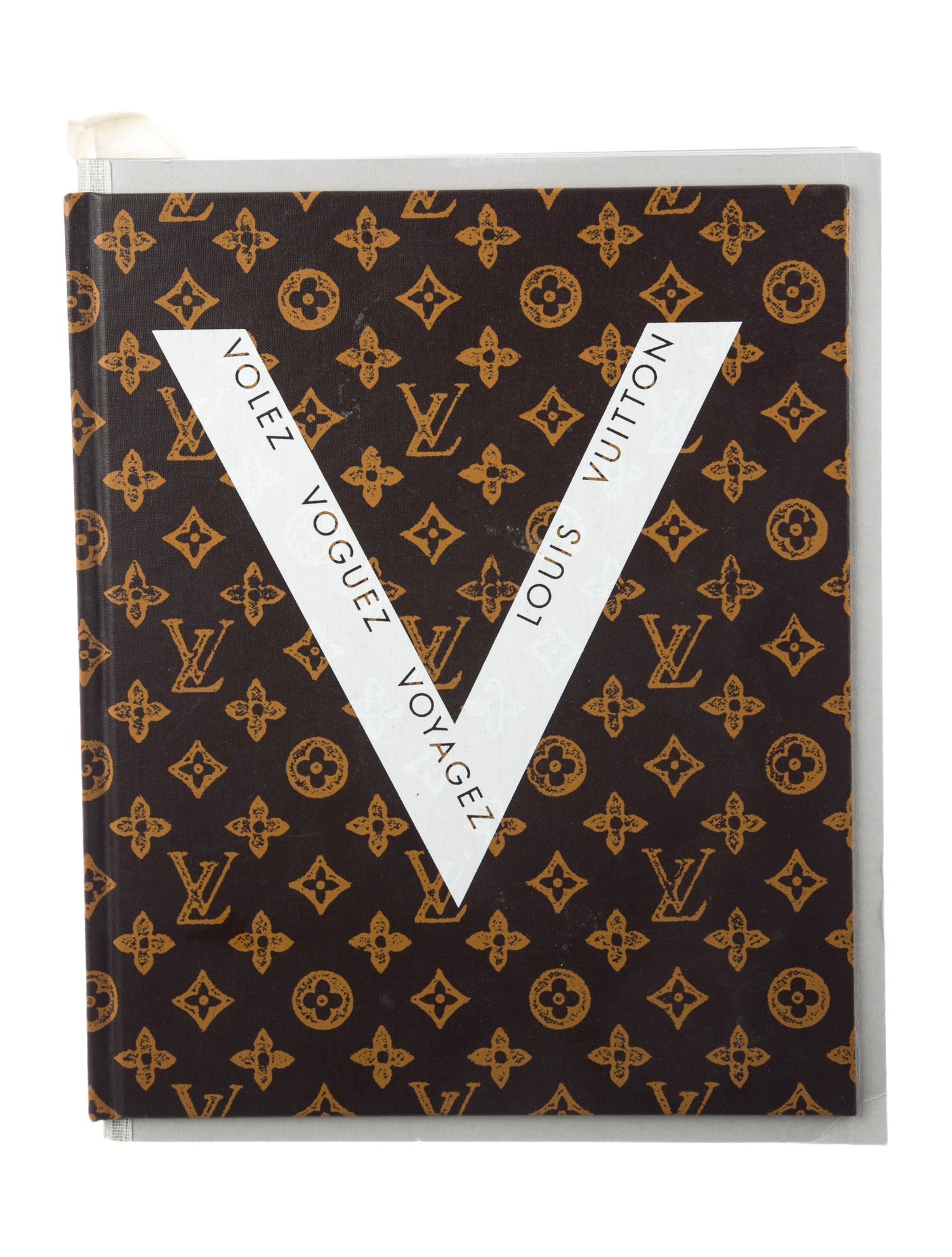 Rizzoli Volez Voguez Voyagez: Louis Vuitton