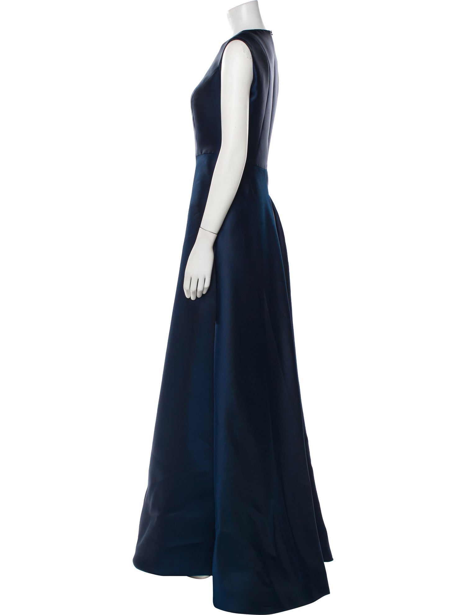 Roland Nivelais Crew Neck Long Dress