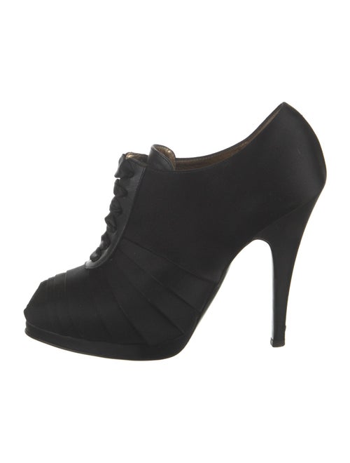 Roberto Cavalli Satin Pleated Accents Pumps