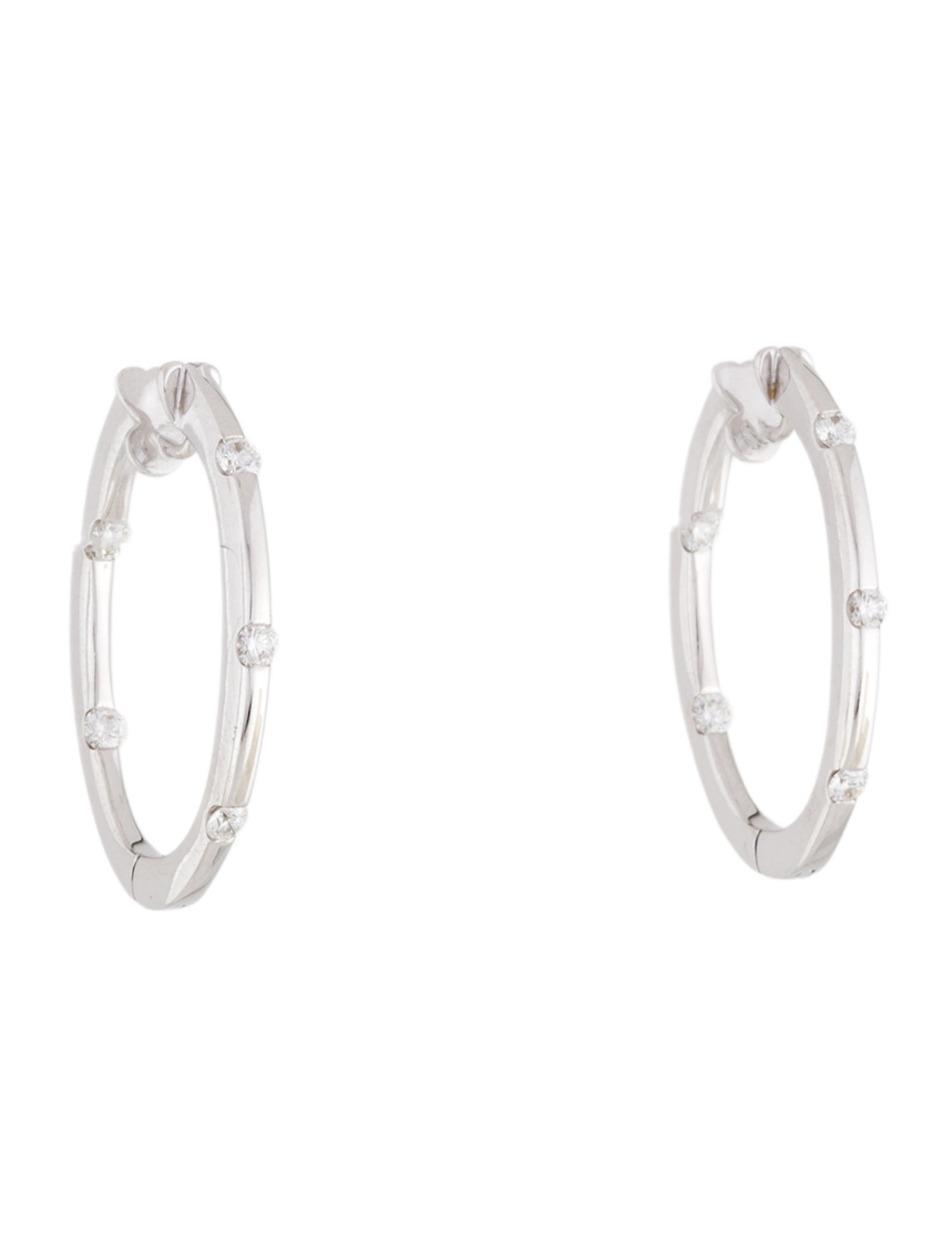 Roberto Coin 18K Diamond Flat Oval Hoop Earrings