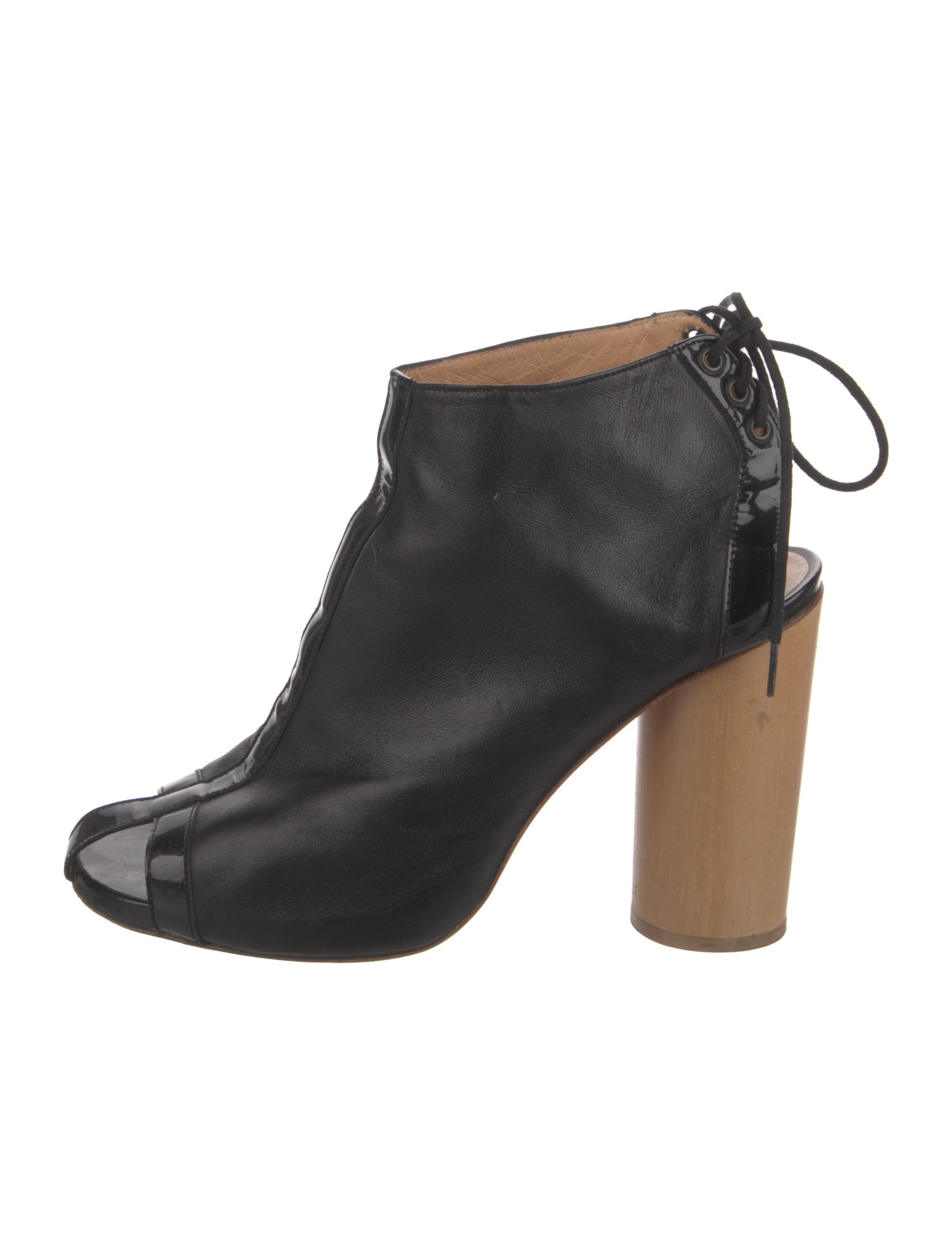 Robert Clergerie Leather Cutout Accent Lace-Up Boots