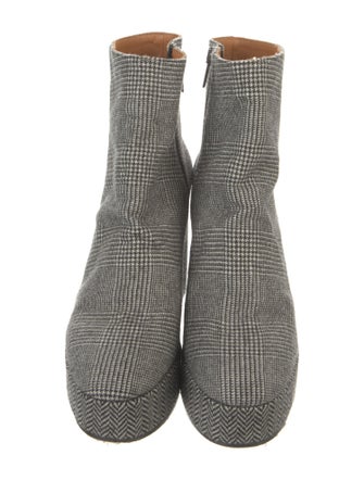 Robert Clergerie Houndstooth Print Sock Boots
