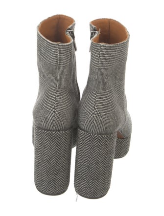 Robert Clergerie Houndstooth Print Sock Boots