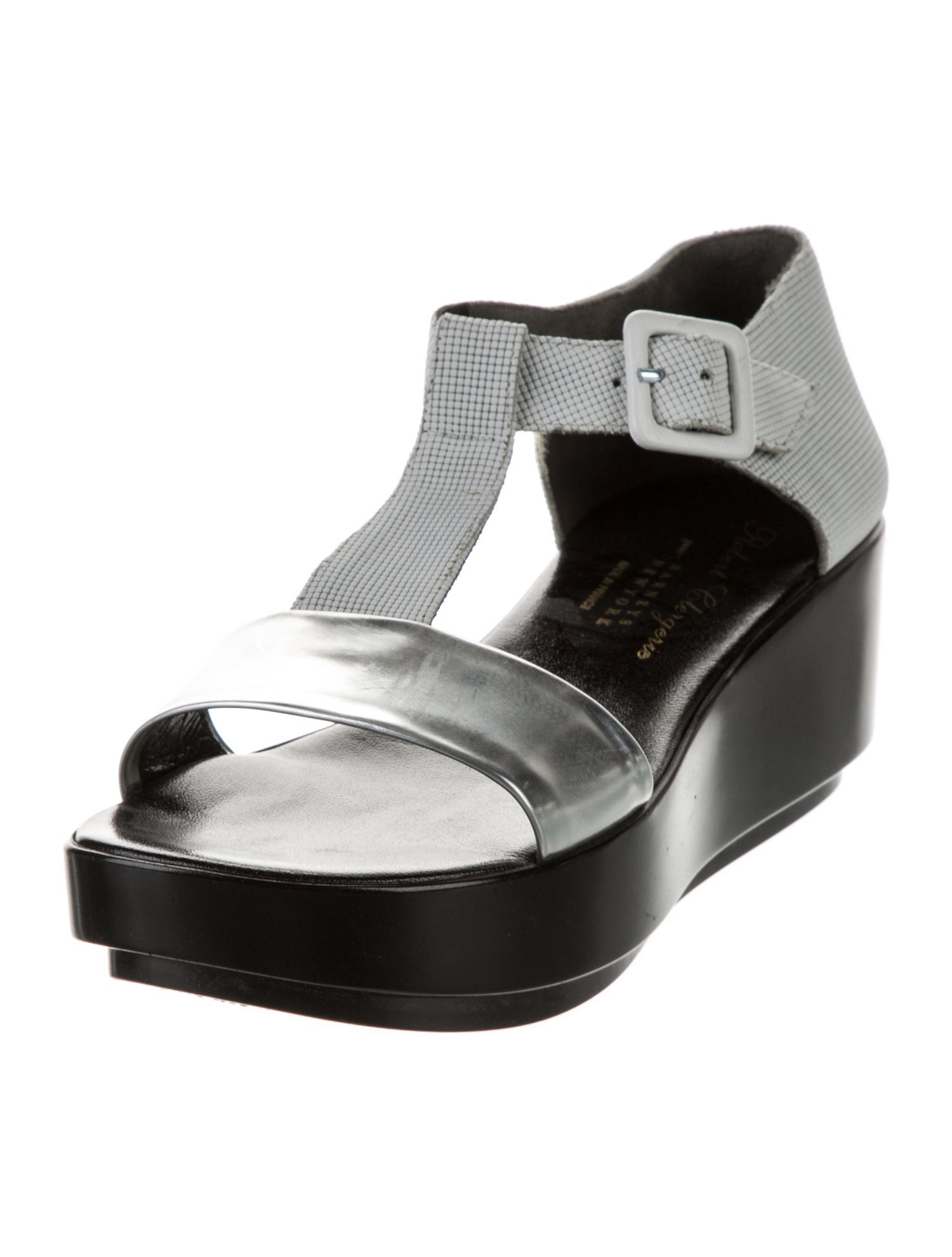 Robert Clergerie Leather Printed T-Strap Sandals