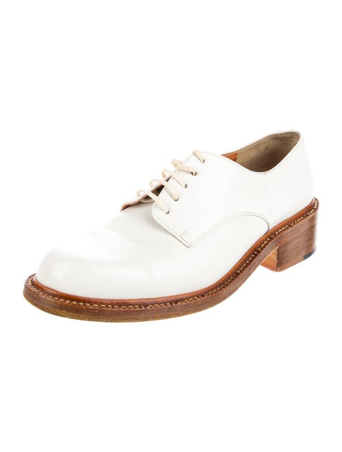 Robert Clergerie Leather Whipstitch Trim Oxfords