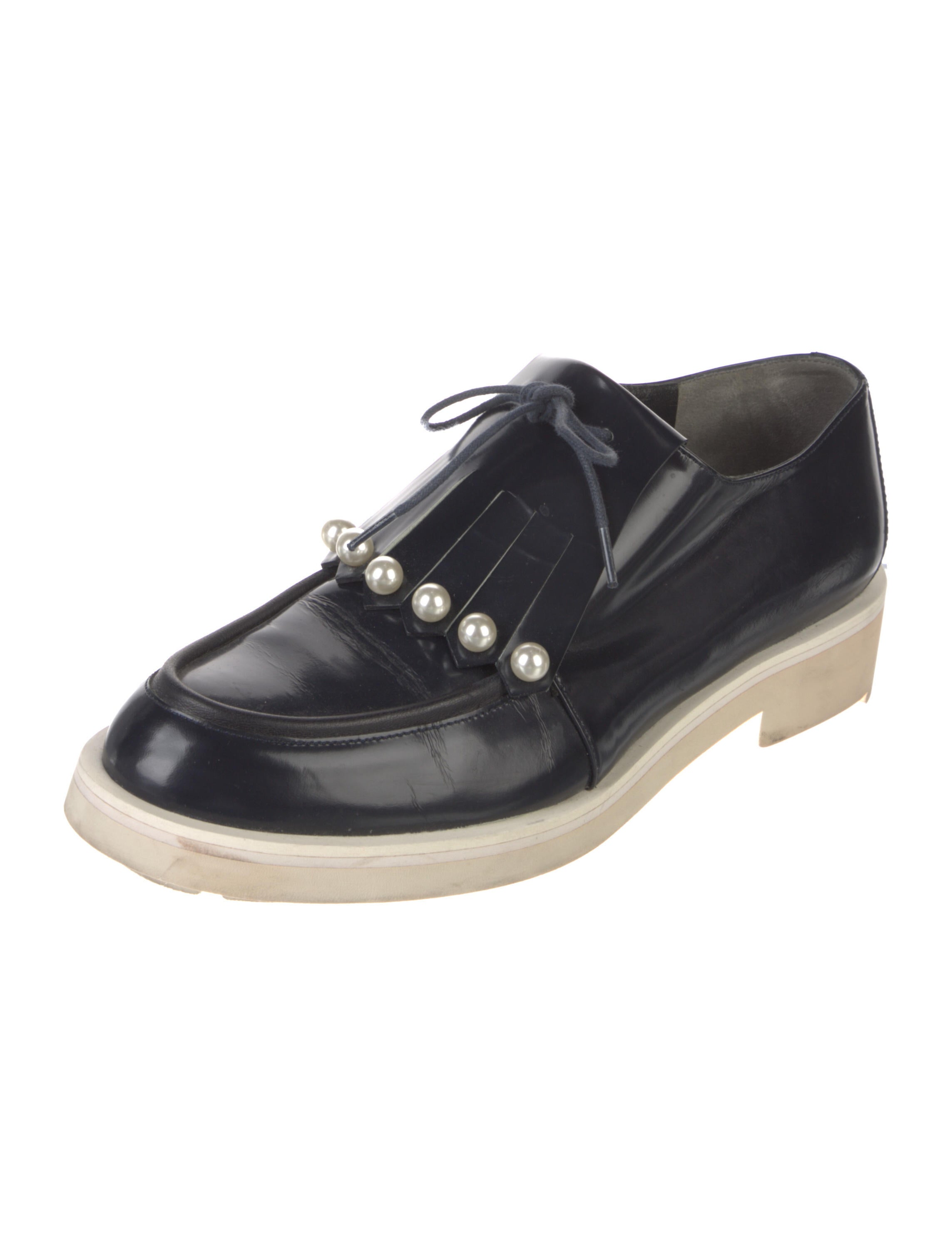 Robert Clergerie Patent Leather Beaded Accents Oxfords
