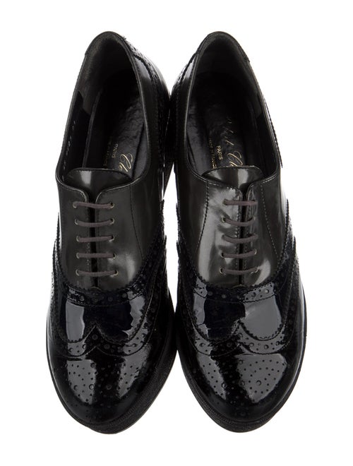 Robert Clergerie Leather Lasercut Accents Oxfords