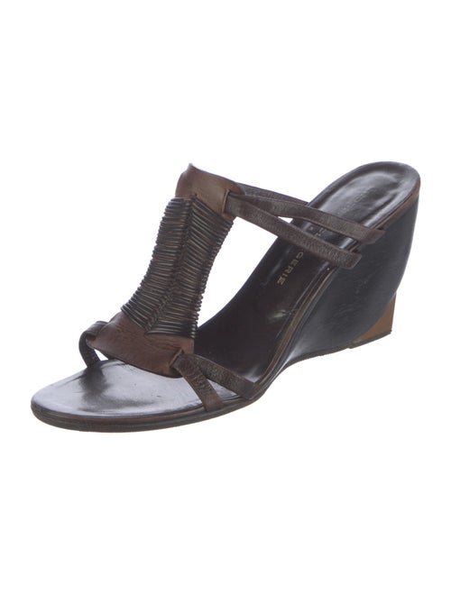 Robert Clergerie Leather T-Strap Sandals