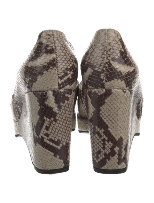 Robert Clergerie Leather Animal Print Pumps