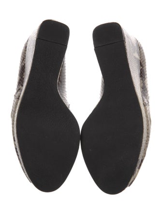 Robert Clergerie Leather Animal Print Pumps