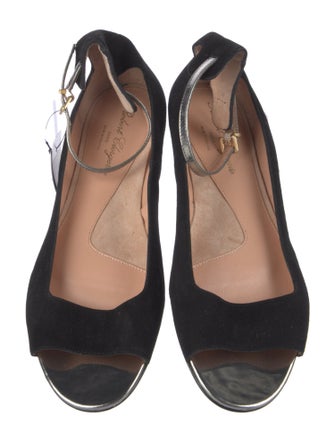 Robert Clergerie Suede Flats