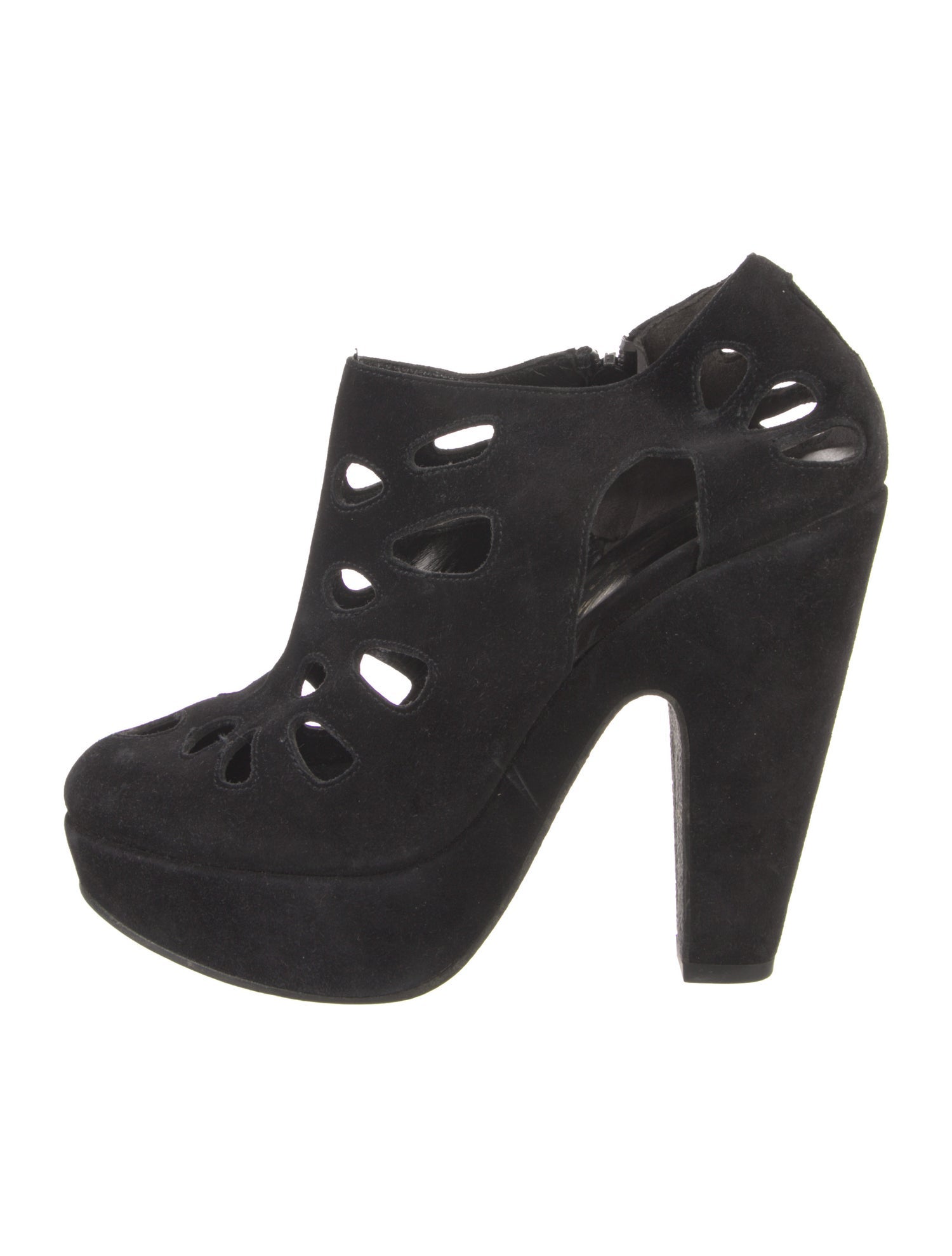 Robert Clergerie Suede Pumps