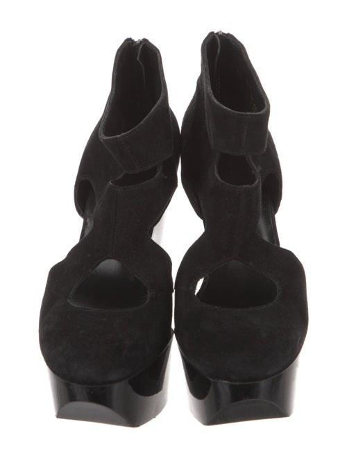 Robert Clergerie Suede Cutout Accent Pumps