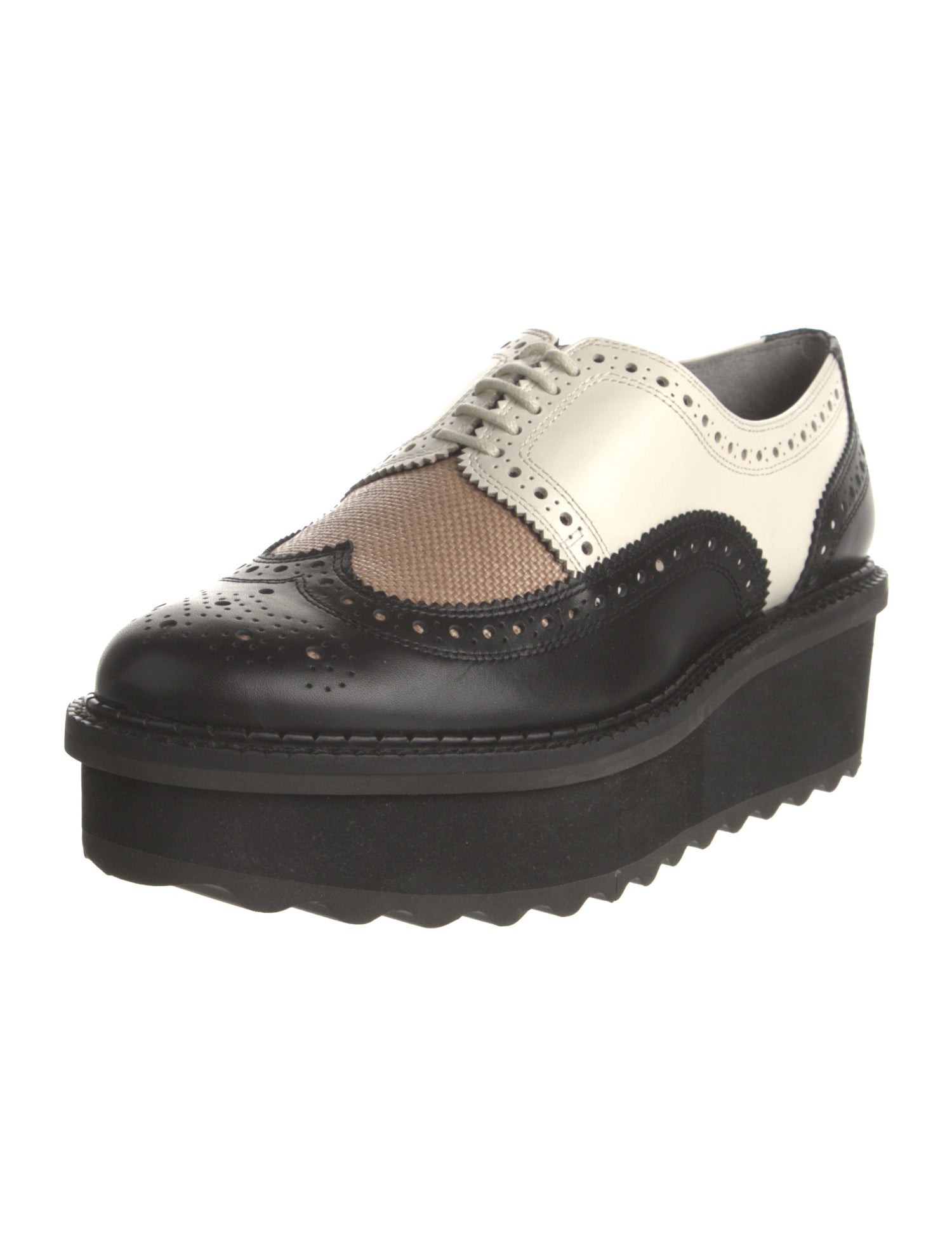 Robert Clergerie Leather Lasercut Accents Oxfords
