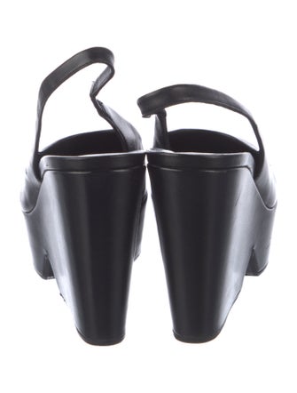 Robert Clergerie Leather Slingback Pumps