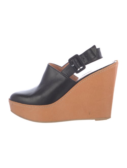 Robert Clergerie Leather Slingback Pumps