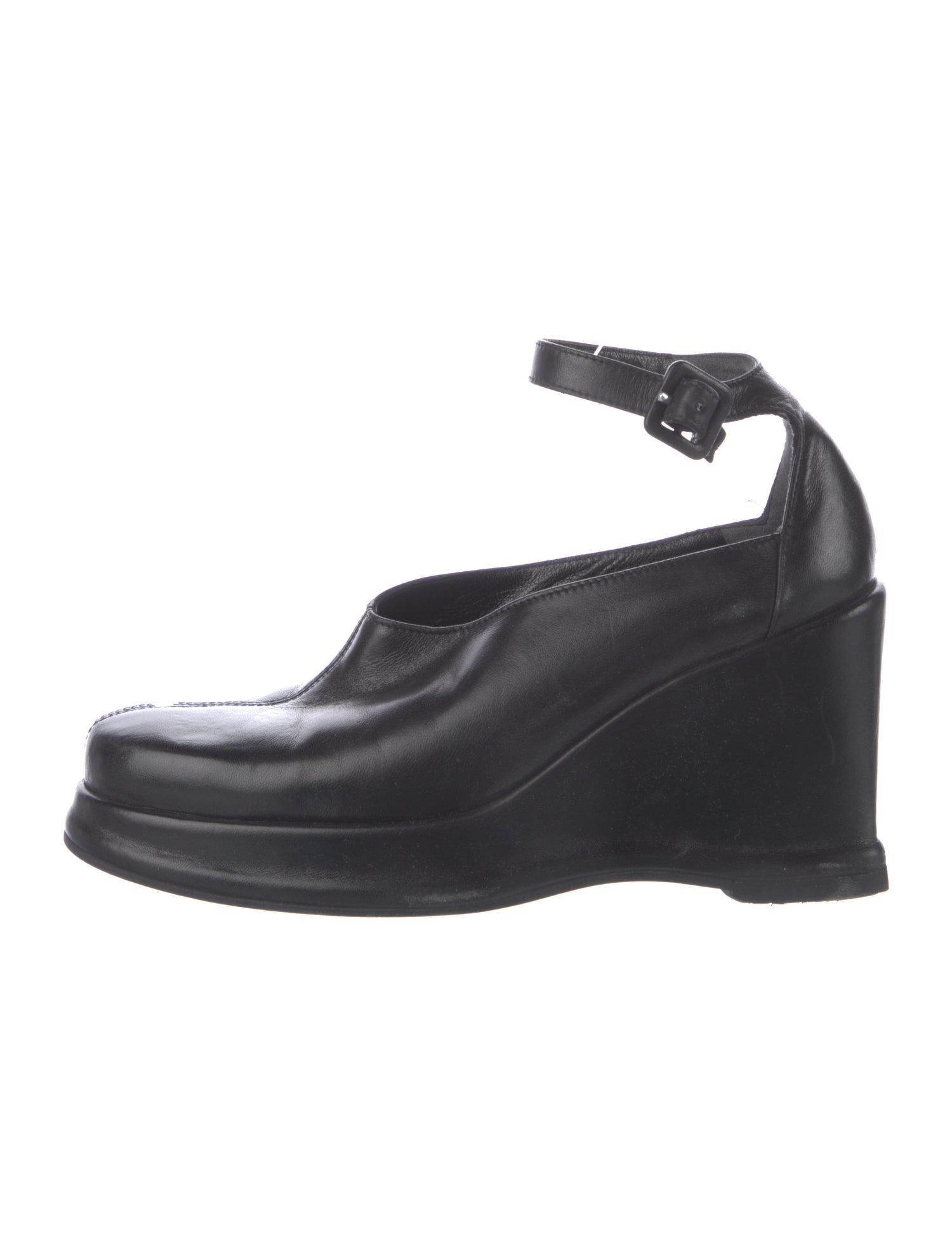 Robert Clergerie Leather Pumps