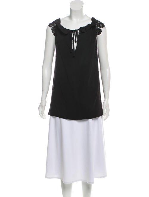Roland Mouret Sleeveless Split Neck Top