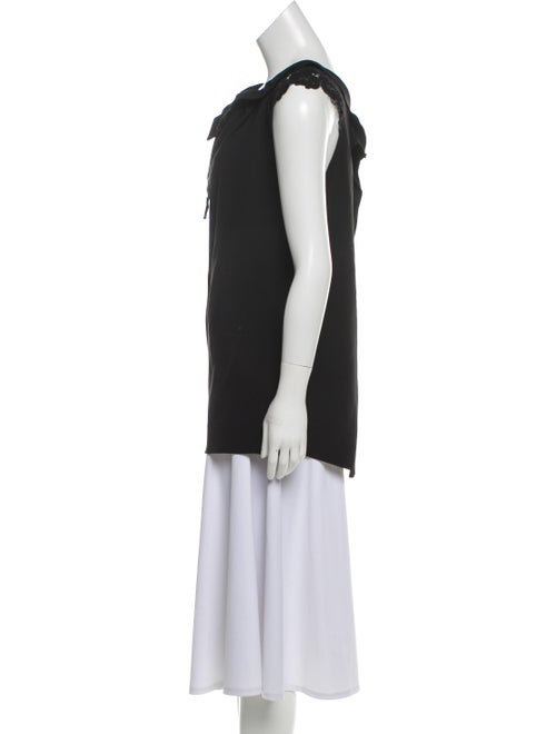 Roland Mouret Sleeveless Split Neck Top