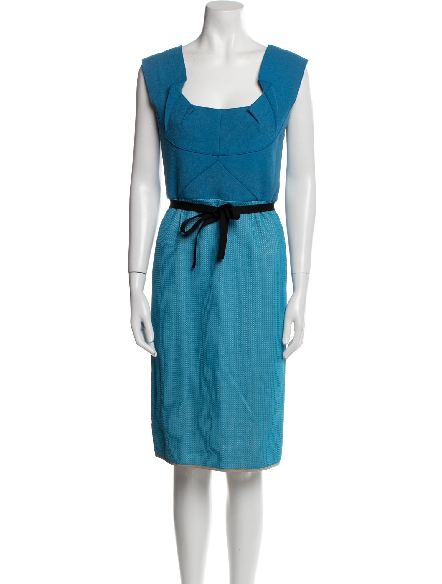 Roland Mouret Virgin Wool Knee-Length Dress