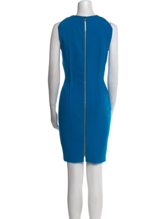 Roland Mouret V-Neck Knee-Length Dress