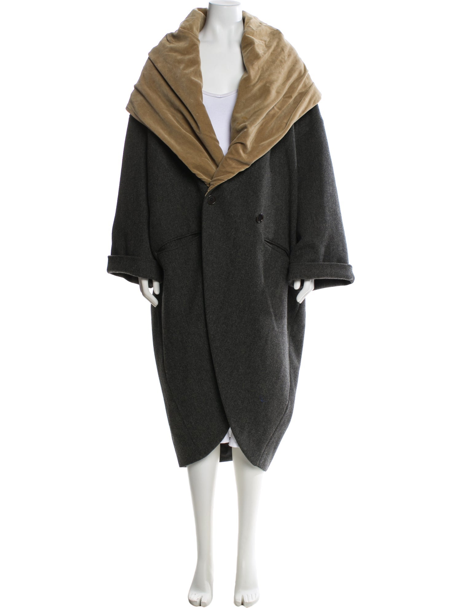 Romeo Gigli Coats for Women | The RealReal