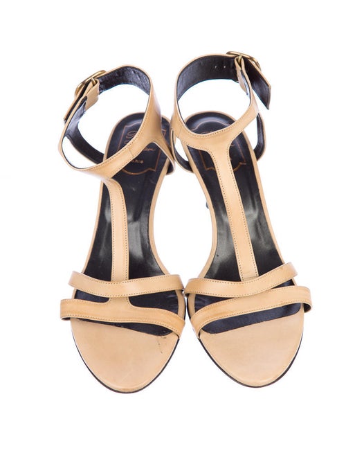 Roger Vivier T-Strap Sandals
