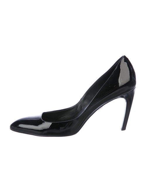 Roger Vivier Patent Leather Pumps Black
