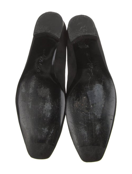 Roger Vivier Suede Flats