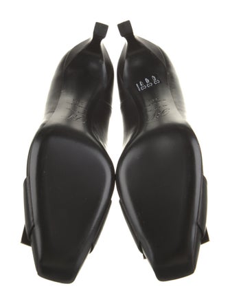 Roger Vivier Leather Boots