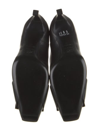 Roger Vivier Leather Boots