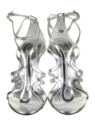 Roger Vivier Leather T-Strap Sandals