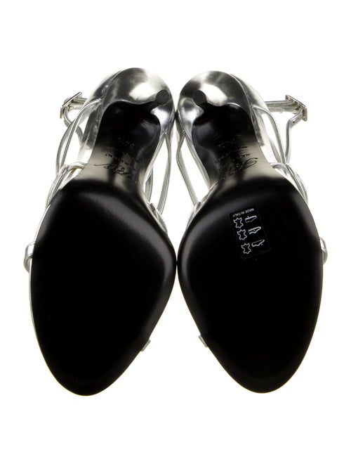 Roger Vivier Leather T-Strap Sandals